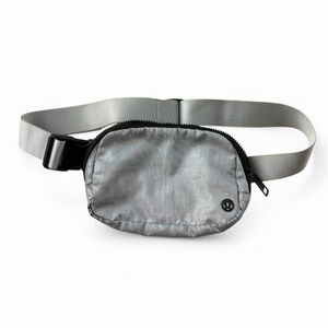 lululemon OG Silver Belt Bag Hollow Logo